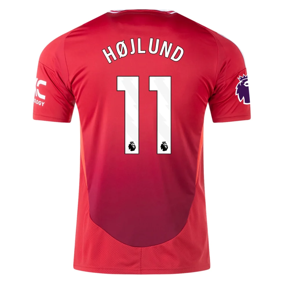Rasmus-Hojlund-Manchester-United-2024-25-Home.webp