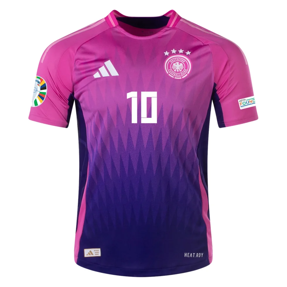 Serge-Gnabry-Germany-24-25-Authentic-Away.webp
