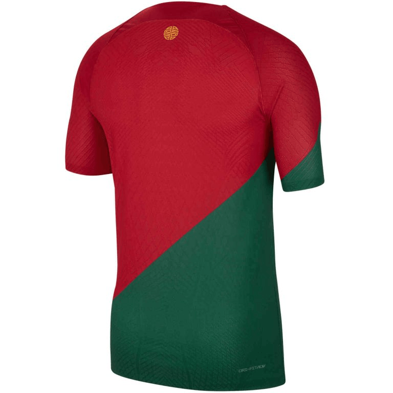 dn0627_628_nike_portugal_home_ma-1.png